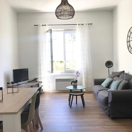 Grand F2 Quartier Les Plaines, Boulouris Proche Mer Et Port Santa-Lucia Сен-Рафаэль Экстерьер фото