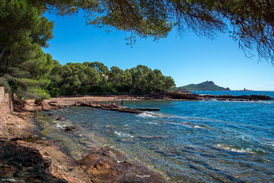 Grand F2 Quartier Les Plaines, Boulouris Proche Mer Et Port Santa-Lucia Сен-Рафаэль Экстерьер фото